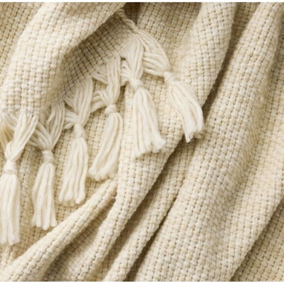 50” x 60” Mixed Yarn Woven Throw Blanket with Crossed Tassels – Threshold NEW - Picture 3 of 4